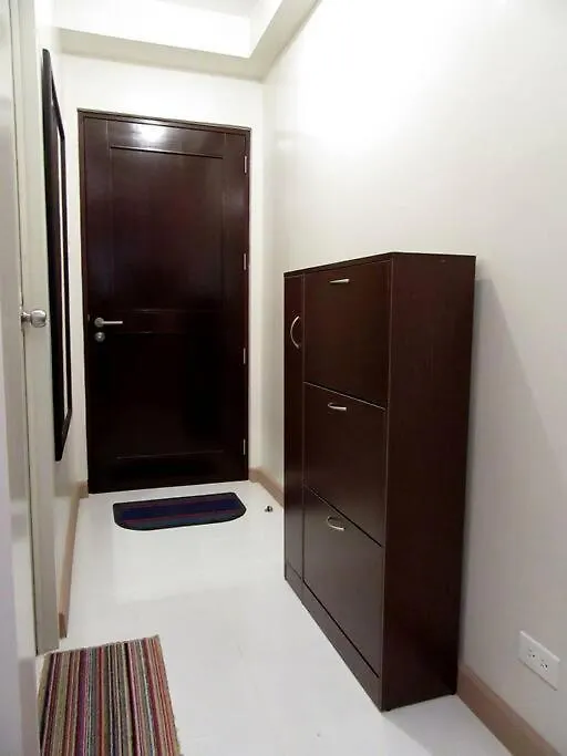 A Cozy, Relaxing Condo At City Center Davao