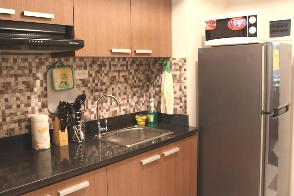 Apartment A Cozy, Relaxing Condo At City Center Davao Philippines